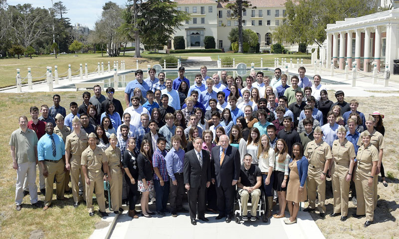 Leadership Gets to Know NPS’ Summer STEM Interns